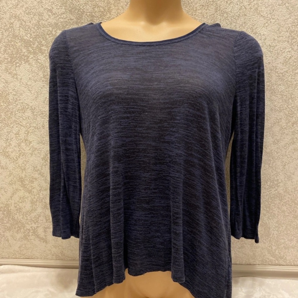 White House Black Market Navy Long Sleeve Tee With Pleated Back